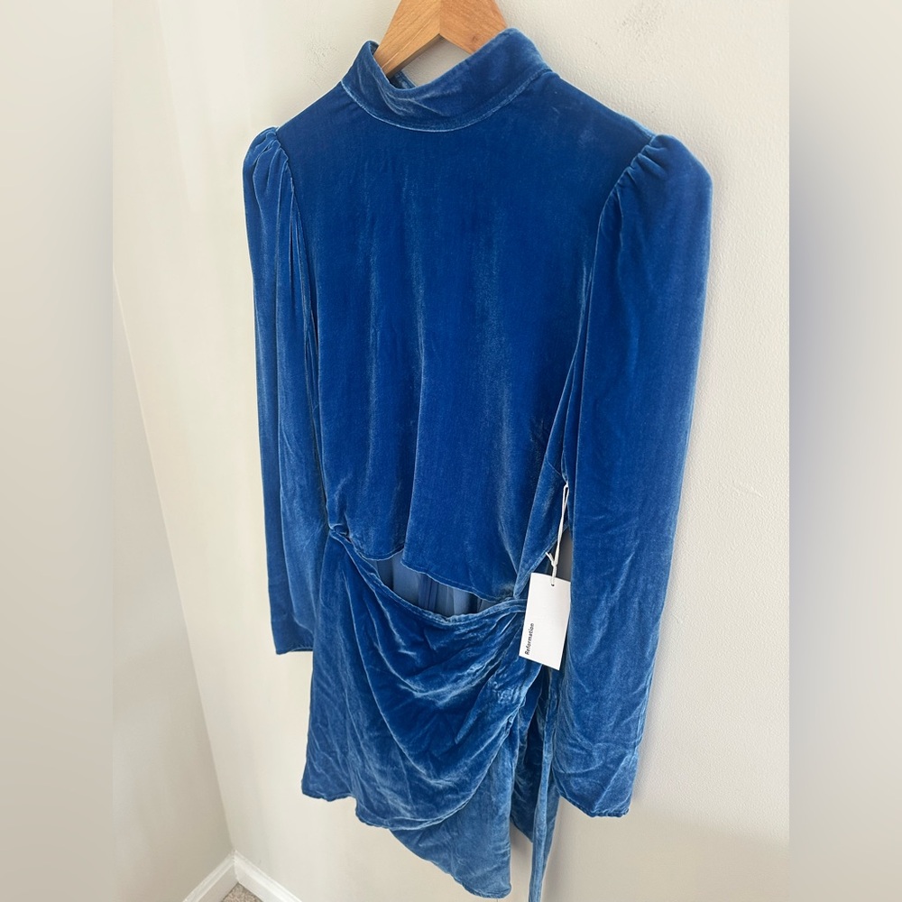 NWT Reformation burgundy wrap dress velvet in color Caspian blue size 10 - Picture 5 of 13